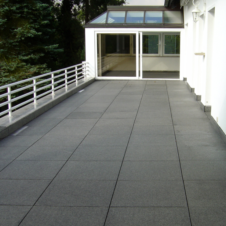 Granit Terrasse Nero Impala Massanfertigung