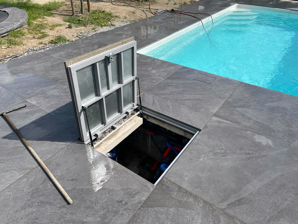 Technikraum unter der Terrasse